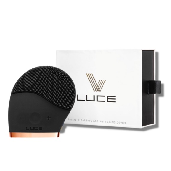 LUCE180° Facial Cleansing and Anti-Aging Device - Picture 3 of 13